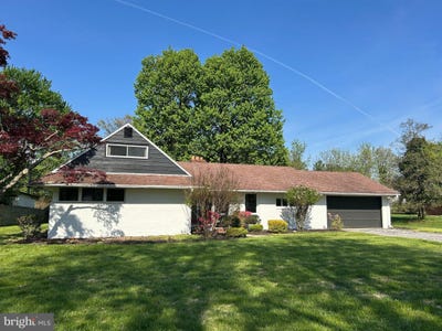 /international/us/7900-ivy-lane-pikesville-md-110105001146/