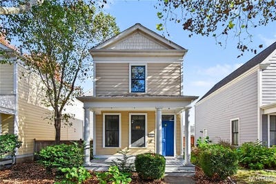 /international/us/3229-s-mester-street-st-charles-mo-110120769781/