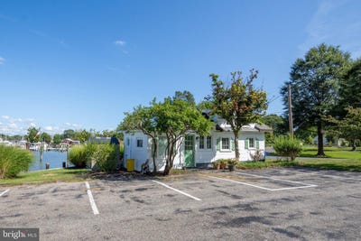 /international/us/6062-drum-point-rd-deale-md-110108639013/