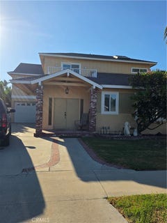/international/us/11101-essex-drive-los-alamitos-ca-110120485514/
