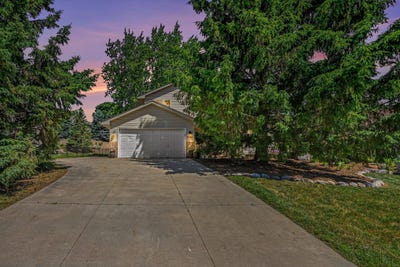 /international/us/8740-hillview-drive-e-saint-bonifacius-mn-110108874030/