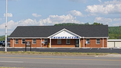 /international/us/1104-n-main-street-monticello-ky-110108029587/