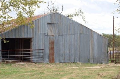 /international/us/1690-county-road-530-evant-tx-110100702714/