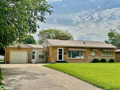 /international/us/1416-hagemann-avenue-burlington-ia-110100804493/
