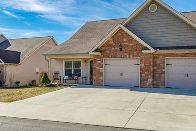/international/us/14-sunset-cove-drive-rossville-ga-110105778639/