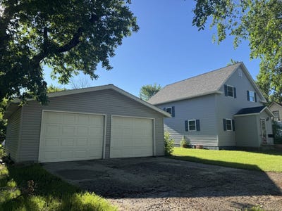 /international/us/707-ohmer-st-bottineau-nd-110109105273/