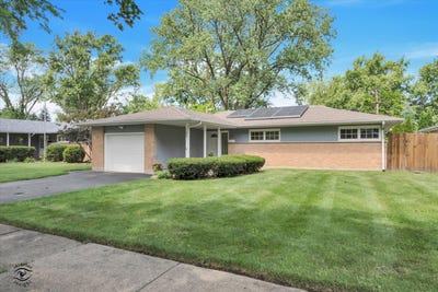 /international/us/196-westwood-drive-park-forest-il-110108909737/