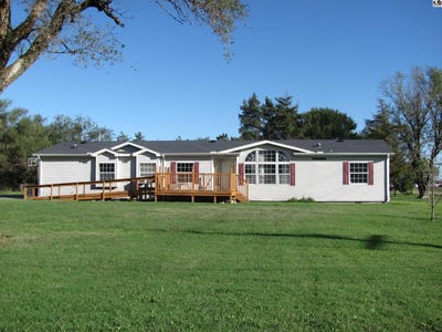 /international/us/2414-e-wasp-rd-hutchinson-ks-110120094350/