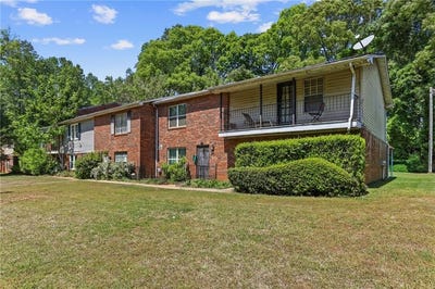 /international/us/1921-whitehall-forest-court-se-atlanta-ga-110107391314/