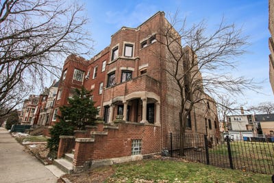 /international/us/823-e-drexel-square-chicago-il-110104537576/
