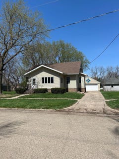/international/us/726-se-1st-st-hartley-ia-110107478431/
