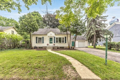 /international/us/114-e-henry-street-saline-mi-110101179135/?lang=it