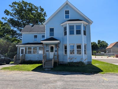 /international/us/11-baldwin-street-livermore-falls-me-110101254806/?lang=zh-tw