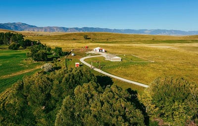 /international/us/29-meade-creek-road-sheridan-wy-110107303493/