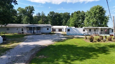 /international/us/4490-e-golf-ln-olney-il-110108919695/