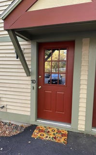 /international/us/250-husson-avenue-bangor-me-110103146230/