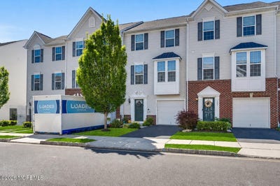 /international/us/111-spirit-way-brick-nj-110108576069/