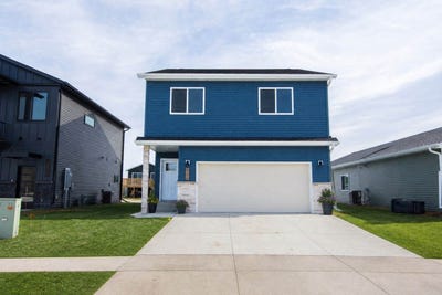 /international/us/6590-68th-street-south-horace-nd-110106156305/