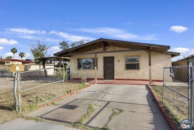 /international/us/38-las-flores-dr-calexico-ca-110107664125/