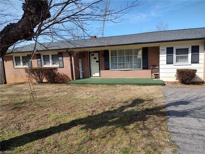 /international/us/210-grinton-avenue-wilkesboro-nc-110099911087/?lang=en