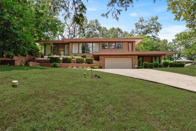 /international/us/1429-w-lincoln-highway-schererville-in-110101644930/