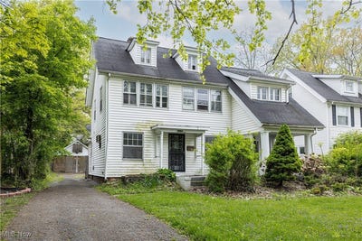 /international/us/3124-e-overlook-road-cleveland-heights-oh-110099327542/