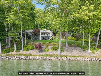 /international/us/85-beech-dr-union-hall-va-110108338685/