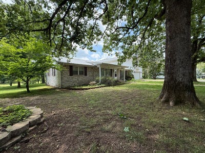 /international/us/3527-ar-highway-58-cave-city-ar-110108740492/