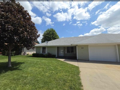 /international/us/322-lakeshore-dr-mccook-lake-sd-110108576136/