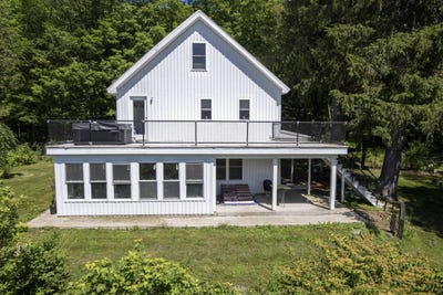 /international/us/788-white-mills-rd-chatham-ny-110100481320/