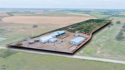 /international/us/1354-n-county-road-1430-knox-city-tx-110100534397/