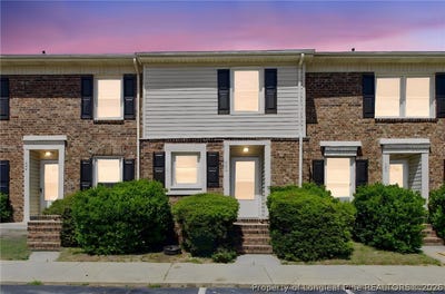 /international/us/422-kirkcaldy-court-fayetteville-nc-110107517368/