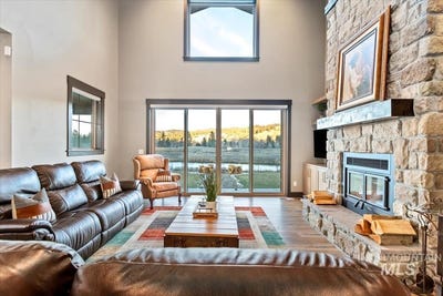 /international/us/38-singing-springs-way-garden-valley-id-110106733120/