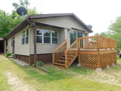 /international/us/w5325-w-sandy-drive-shawano-wi-110099982416/