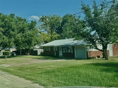 /international/us/715-w-first-hico-tx-110100870271/