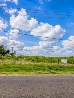 /international/us/7501-roberts-rd-big-spring-tx-110108822648/