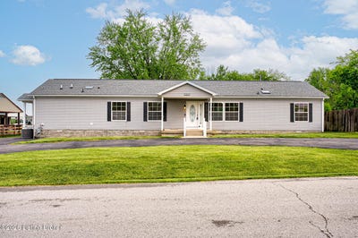 /international/us/3411-cedar-point-ln-la-grange-ky-110107584369/