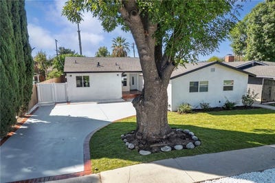 /international/us/7513-topeka-reseda-ca-110120463186/