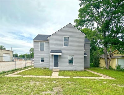 /international/us/1312-s-30th-street-waco-tx-110099447742/