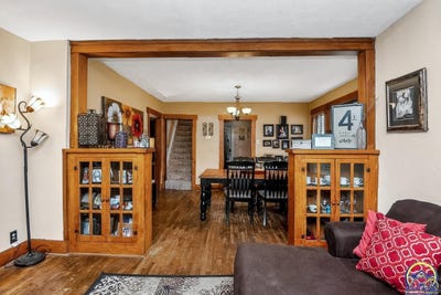 /international/us/408-sw-elmwood-ave-topeka-ks-110101475323/
