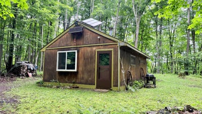 /international/us/w1438-country-squire-rd-gleason-wi-110106782813/