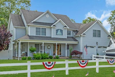 /international/us/689-lake-barnegat-drive-n-lanoka-harbor-nj-110100033591/