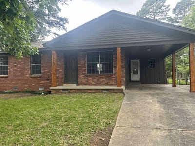 /international/us/1620-glenda-street-little-rock-ar-110107637694/