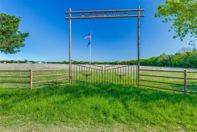 /international/us/county-road-4910-trenton-tx-110109494607/