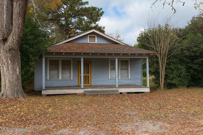 /international/us/225-n-church-street-brookhaven-ms-110103955388/