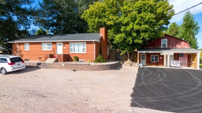 /international/us/3225-old-belle-road-spearfish-sd-110102311518/