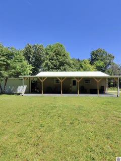/international/us/527-jb-copeland-rd-benton-ky-110108029358/