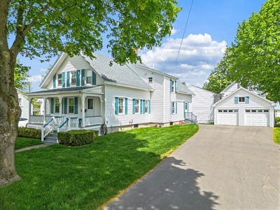 /international/us/73-eastern-avenue-augusta-me-110108770867/