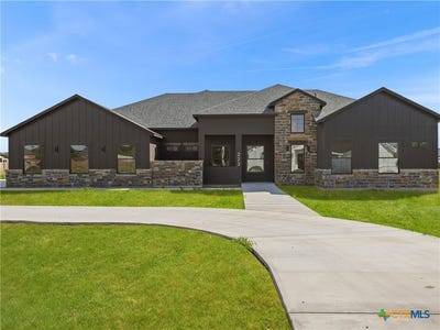 /international/us/223-double-creek-loop-seguin-tx-110120560000/