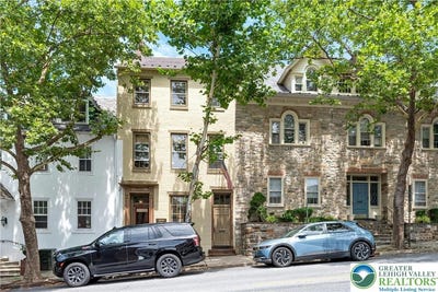 /international/us/74-w-market-street-bethlehem-city-pa-110101257156/?lang=fr